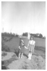 Yvonne og Esther 1945.